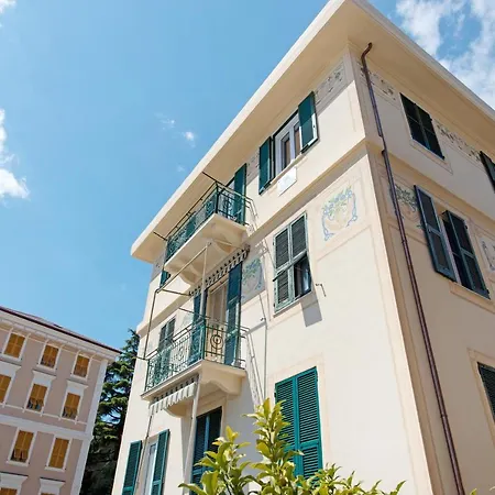 Apartment Bilocale Mezzano In Centro