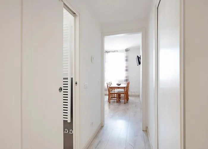 Bilocale Mezzano In Centro شقة فاراتسي