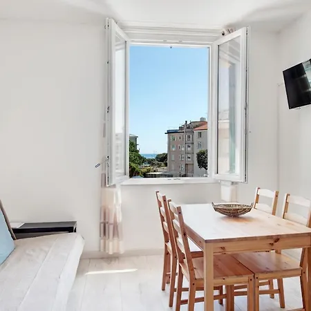 Bilocale Mezzano In Centro